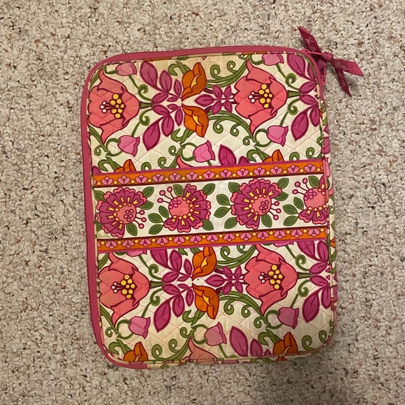 Vera Bradley Laptop Case - Picture 3 of 3